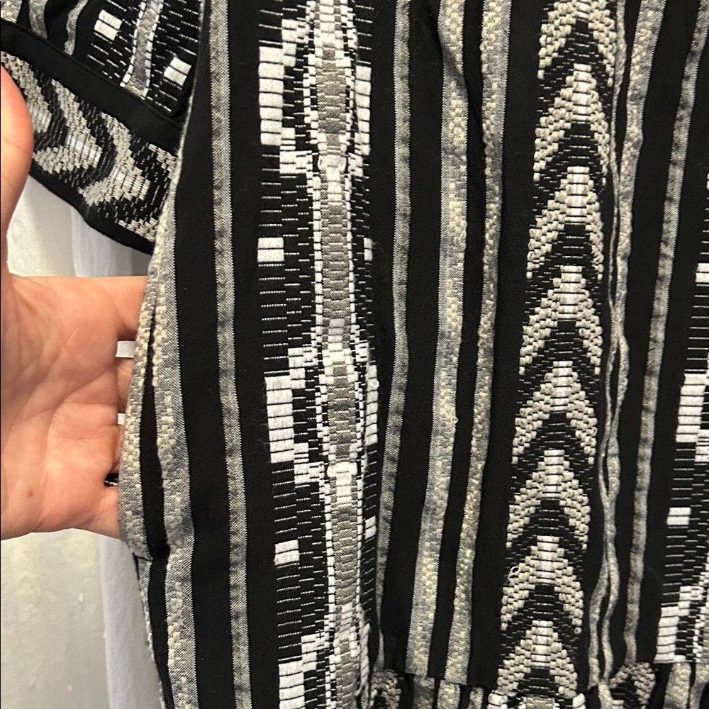 Chico's Black/White Aztec 3/4 Sleeve Tiered Dress Women’s Large - Picture 6 of 16